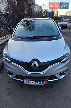 Минивэн Renault Scenic 2019 в 