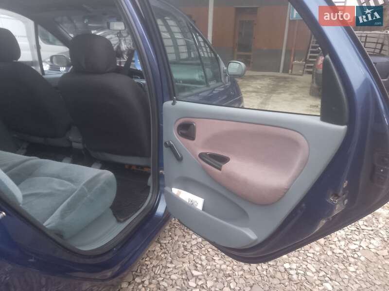Минивэн Renault Scenic 1999 в Ивано-Франковске фото 5 Минивэн Renault Scenic 1999 в Ивано-Франковске