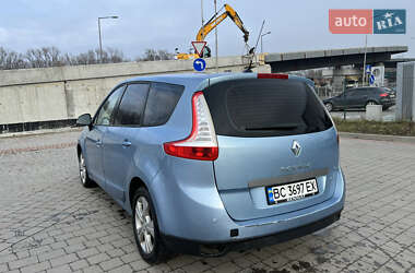 Минивэн Renault Scenic 2011 в Ивано-Франковске