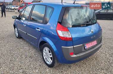 Минивэн Renault Scenic 2005 в Калуше