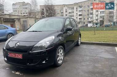 Мінівен Renault Scenic 2011 в Луцьку