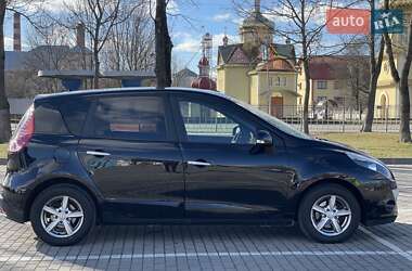 Минивэн Renault Scenic 2011 в Коломые