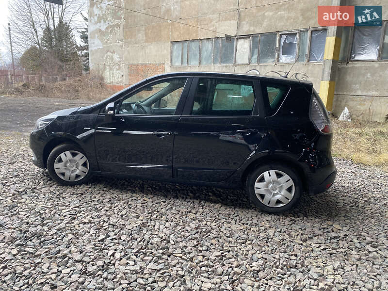 Минивэн Renault Scenic 2016 в Луцке