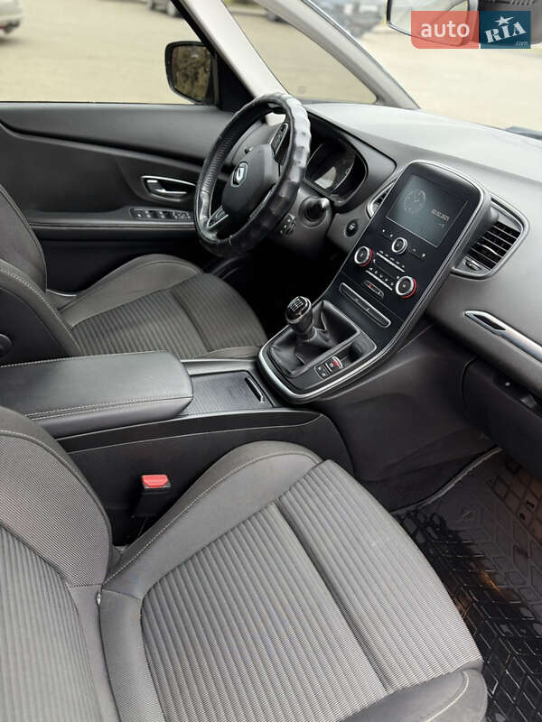 Мінівен Renault Scenic 2017 в Івано-Франківську