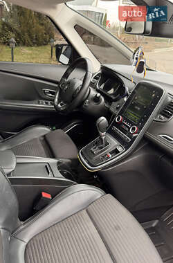 Минивэн Renault Scenic 2017 в 