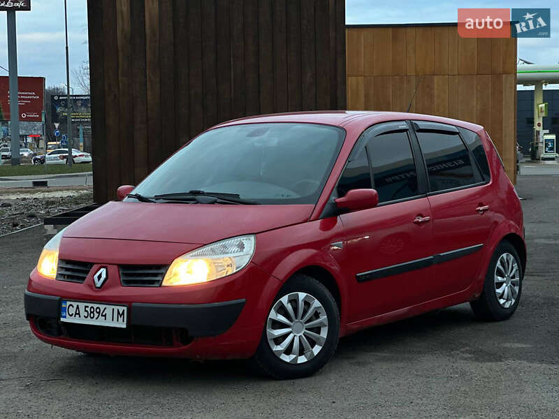 Минивэн Renault Scenic 2005 в 