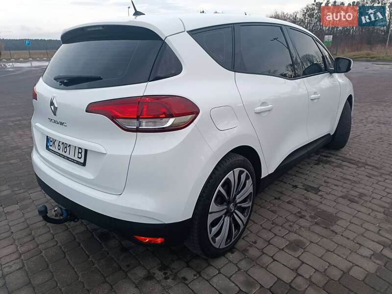 Мінівен Renault Scenic 2016 в Радивиліві