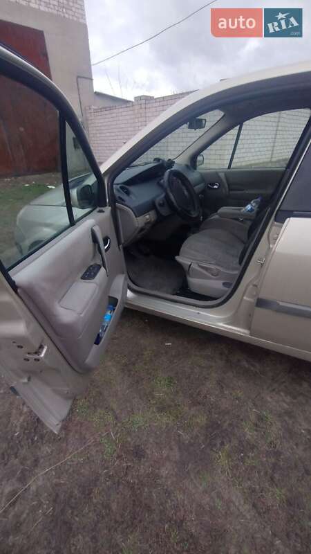 Минивэн Renault Scenic 2006 в Вознесенске