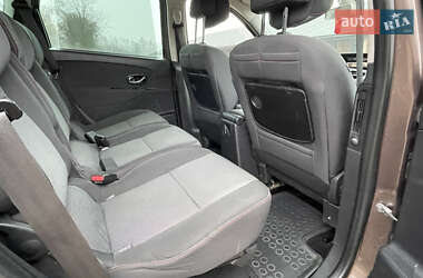 Минивэн Renault Scenic 2013 в Меденичах