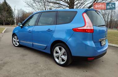 Мінівен Renault Scenic 2012 в Рівному