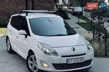 Мінівен Renault Scenic 2010 в Івано-Франківську