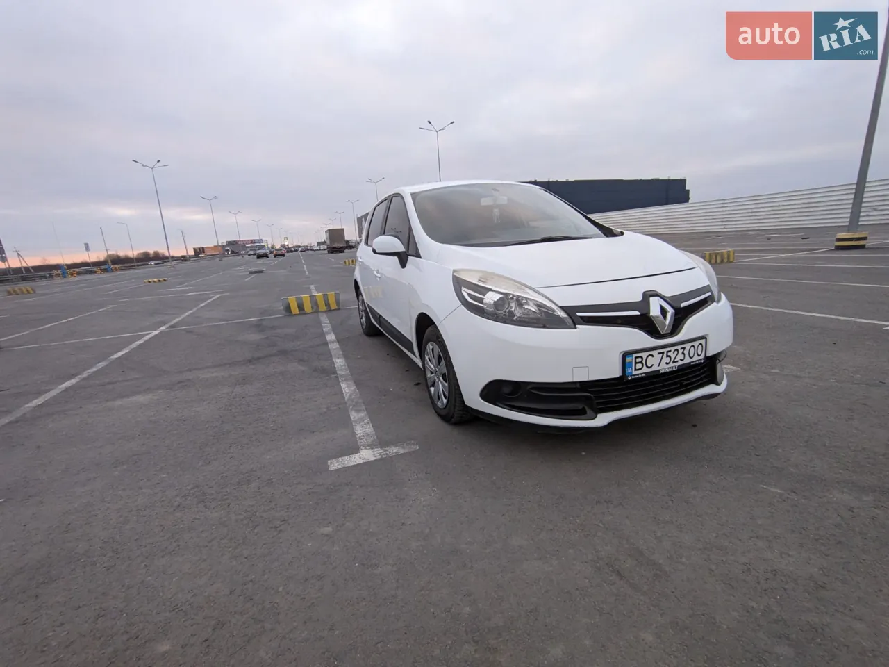 2011 Renault Scenic - мініатюра 17