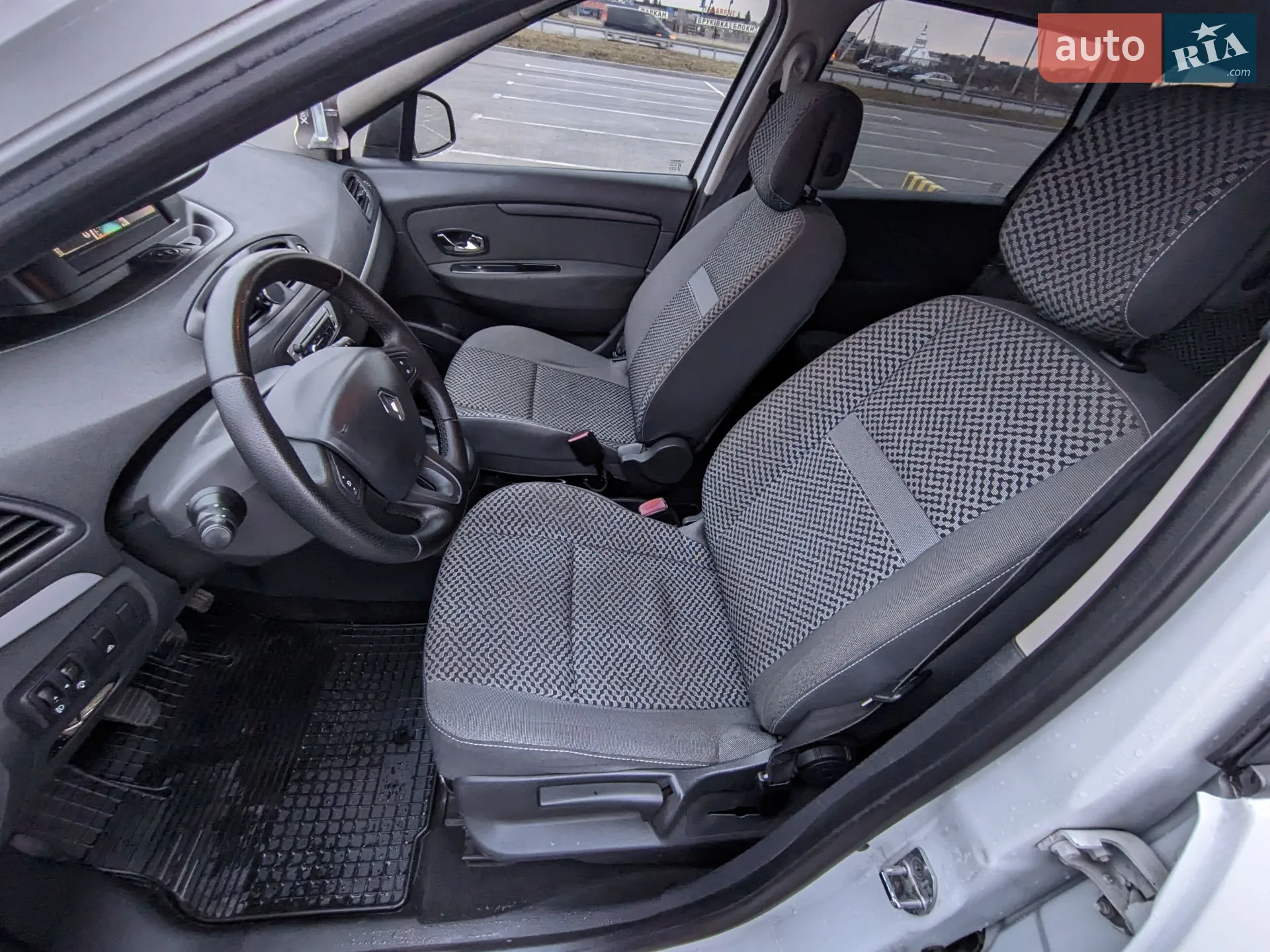 2012 Renault Scenic - мініатюра 28