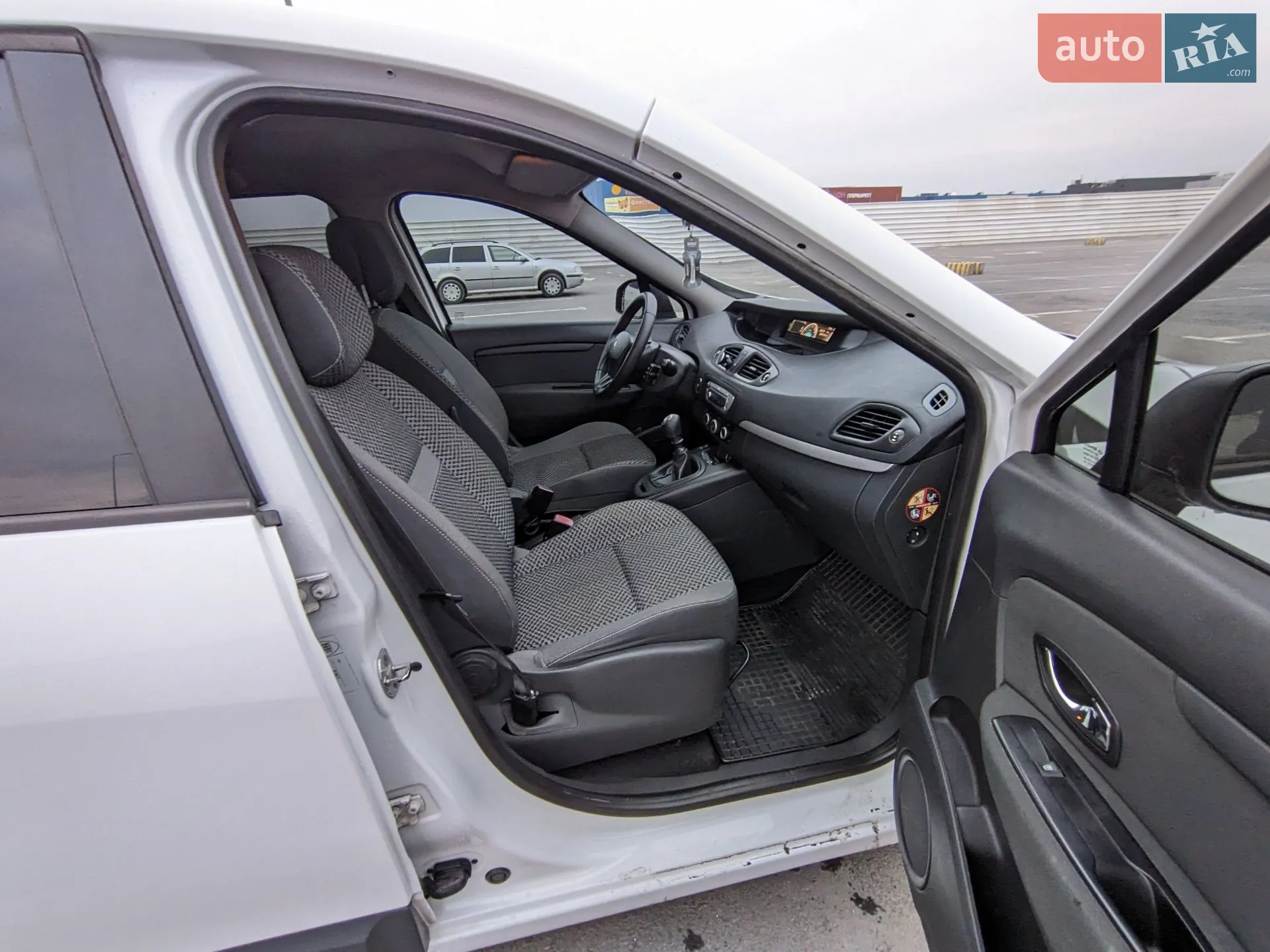 2012 Renault Scenic - мініатюра 32