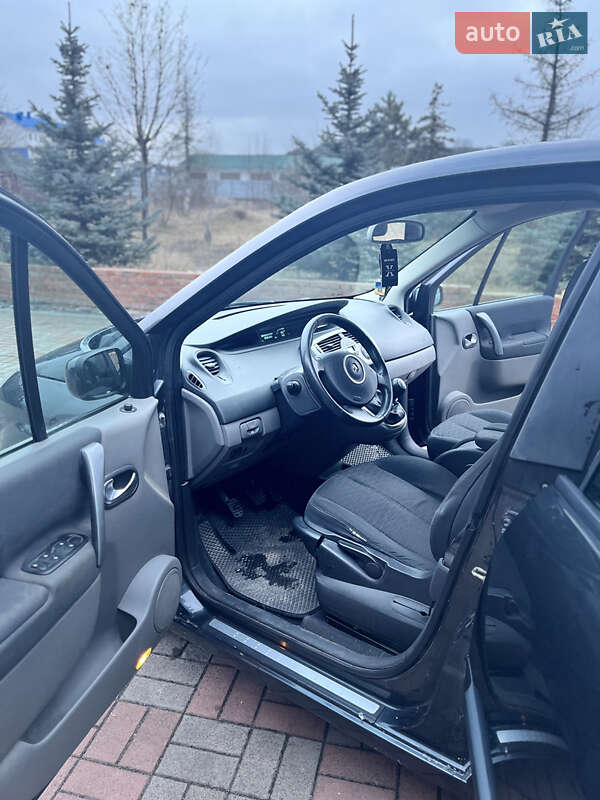Минивэн Renault Scenic 2006 в Виннице