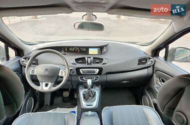 Минивэн Renault Scenic 2012 в Киеве