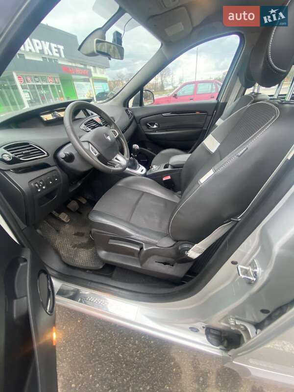 Минивэн Renault Scenic 2011 в Кривом Роге