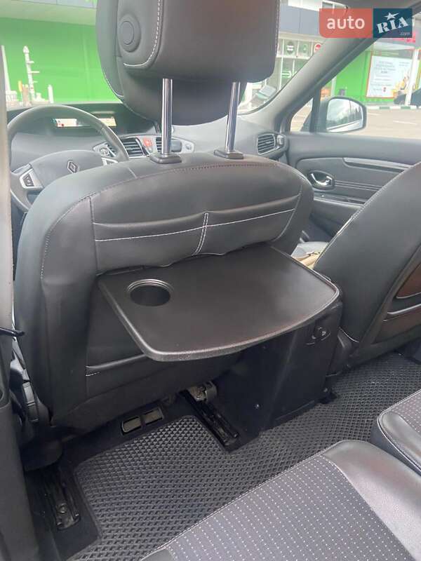 Минивэн Renault Scenic 2011 в Кривом Роге