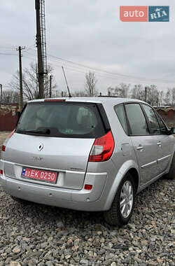 Мінівен Renault Scenic 2006 в Чернігові