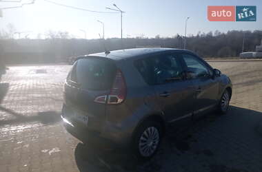 Мінівен Renault Scenic 2011 в Львові