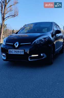 Мінівен Renault Scenic 2015 в 
