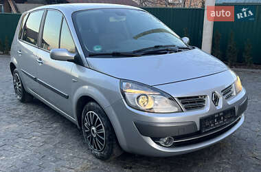 Минивэн Renault Scenic 2009 в 
