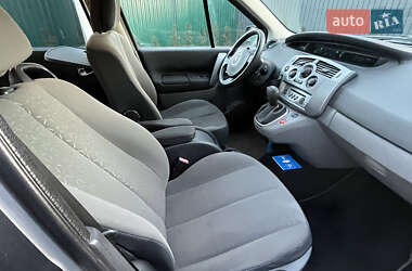 Минивэн Renault Scenic 2009 в 