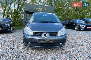 Минивэн Renault Scenic 2006 в Ровно