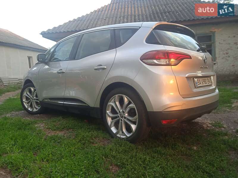 Минивэн Renault Scenic 2017 в Гайвороне