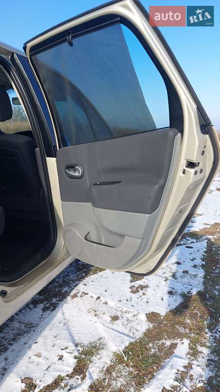 Мінівен Renault Scenic 2008 в Карлівці
