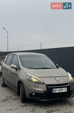 Минивэн Renault Scenic 2012 в Хмельницком