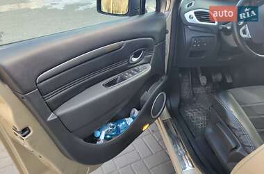 Мінівен Renault Scenic 2010 в Дніпрі