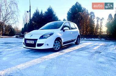 Минивэн Renault Scenic 2011 в Харькове