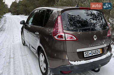 Минивэн Renault Scenic 2010 в Остроге