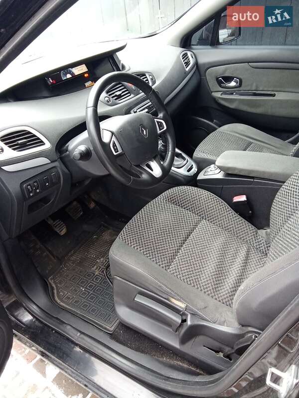 Мінівен Renault Scenic 2011 в Калуші