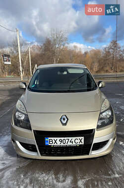 Мінівен Renault Scenic 2009 в Хмельницькому