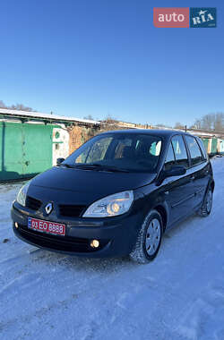 Минивэн Renault Scenic 2007 в Хороле