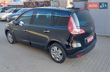 Минивэн Renault Scenic 2011 в Луцке