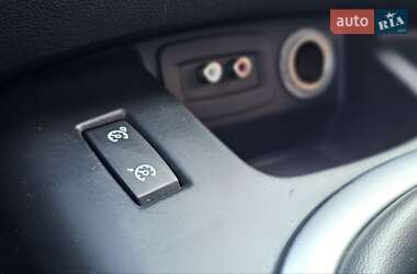 Минивэн Renault Scenic 2011 в 