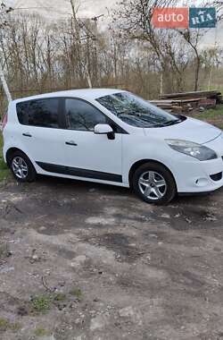 Минивэн Renault Scenic 2009 в Звягеле