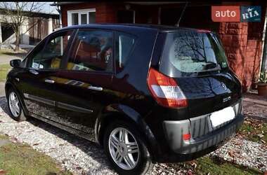 Минивэн Renault Scenic 2005 в Луцке