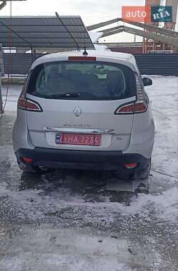 Минивэн Renault Scenic 2012 в Сумах