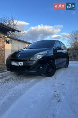 Минивэн Renault Scenic 2010 в Хмельницком