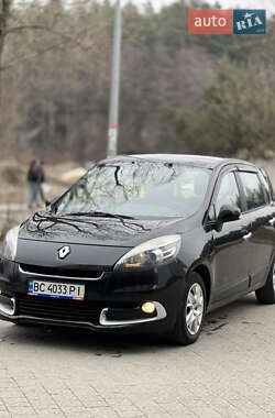 Мінівен Renault Scenic 2012 в Новояворівську