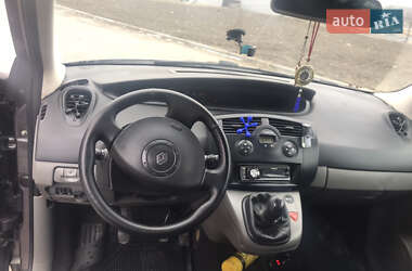 Минивэн Renault Scenic 2004 в 