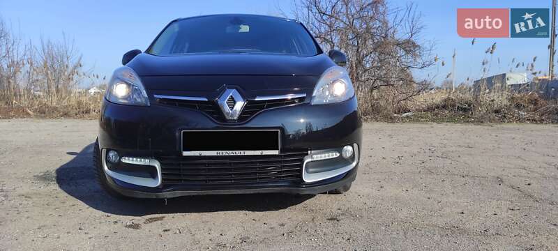 Мінівен Renault Scenic 2013 в Дніпрі