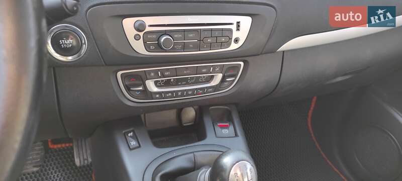 Мінівен Renault Scenic 2013 в Дніпрі