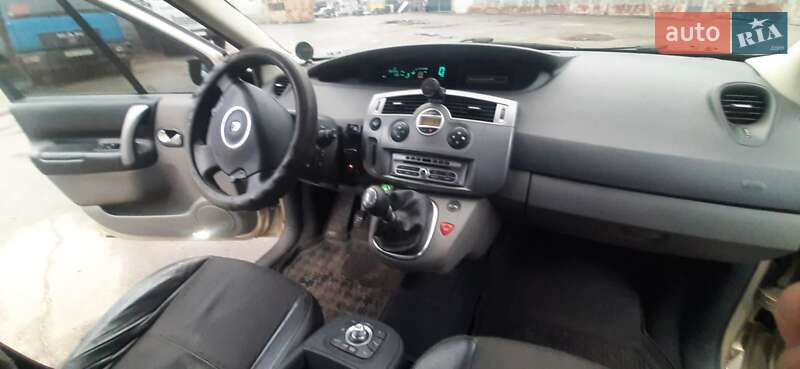 Минивэн Renault Scenic 2007 в Киеве