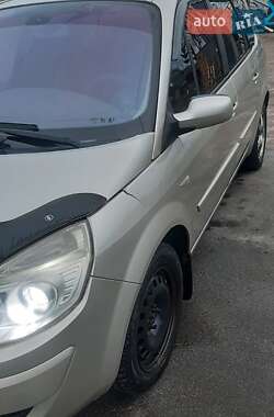 Минивэн Renault Scenic 2007 в 