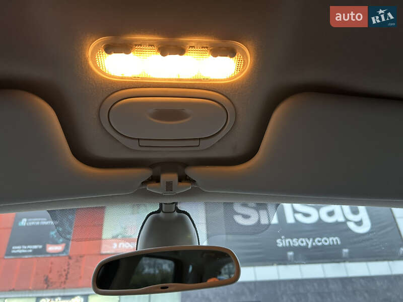 Мінівен Renault Scenic 2006 в Харкові